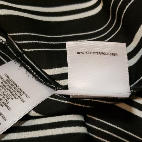 ⚘ 2 for $12 ⚘ Striped VNeck Blouse - Picture 8 of 8